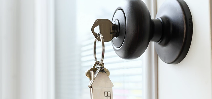 Bifold Door Knob Replacement in Napa, California